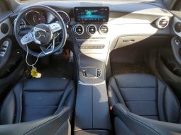 
										Mercedes-benz Glc 300 full									