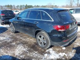 
										Mercedes-Benz GLC 300 full									