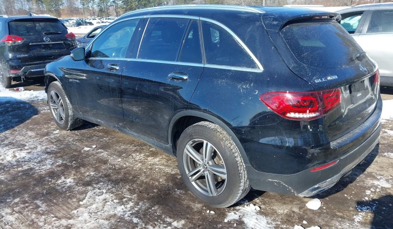 
								Mercedes-Benz GLC 300 full									