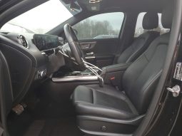 
										Mercedes-Benz GLA full									