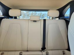 
										Mercedes-Benz GLA-Class full									