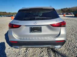 
										Mercedes-Benz GLA-Class full									