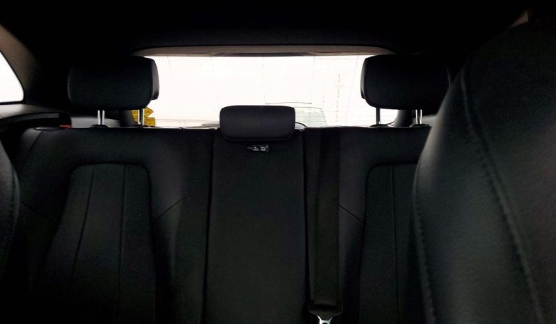 
								Mercedes-Benz GLA-Class full									