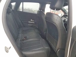 
										Mercedes-Benz GLA-Class full									