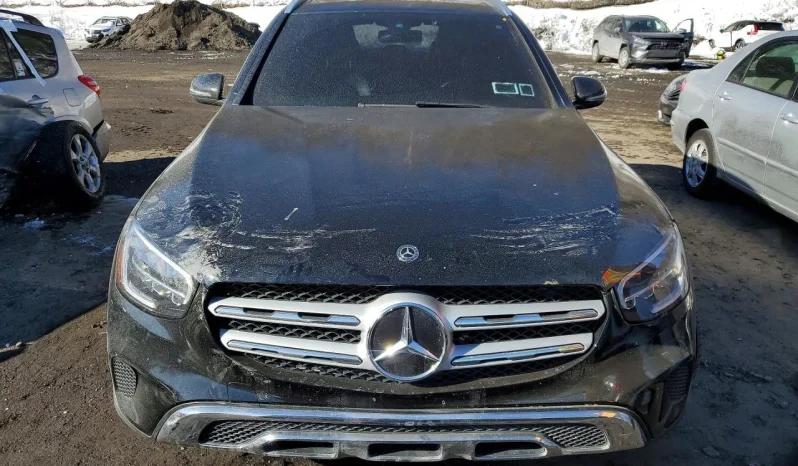 
								Mercedes-benz Glc 300 full									