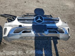 
										Mercedes-Benz GLC-Class full									