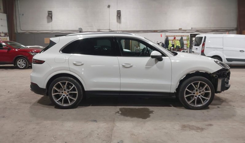 
								2019 Porsche Cayenne full									
