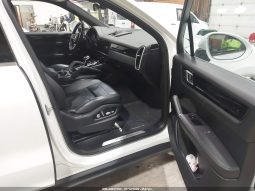 
										2019 Porsche Cayenne full									