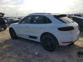 2016 Porsche Macan