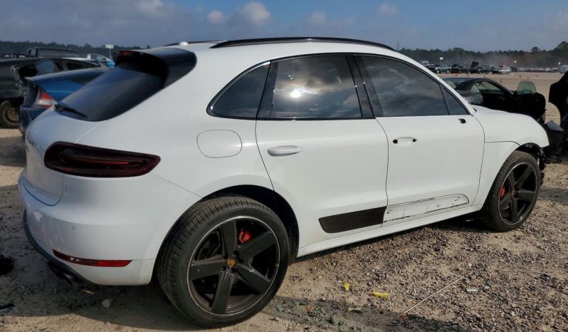 
								2016 Porsche Macan full									