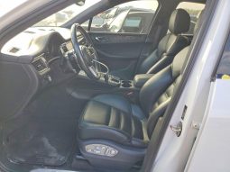 
										2016 Porsche Macan full									