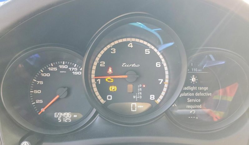 
								2016 Porsche Macan full									