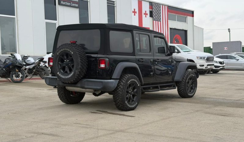
								Jeep Wrangler full									