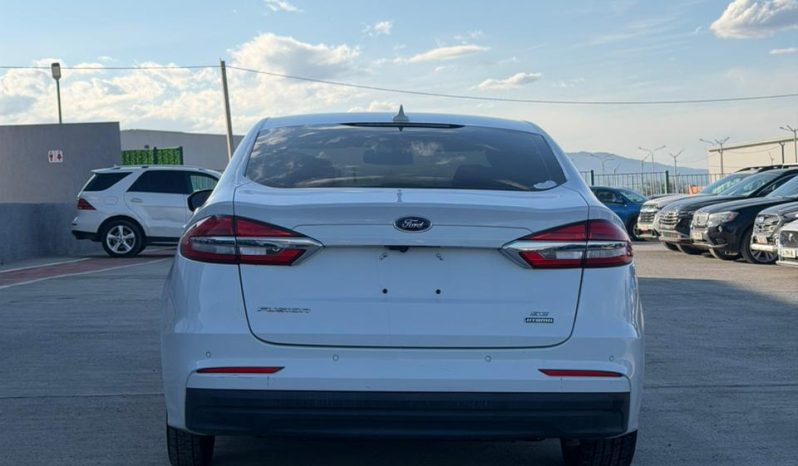 
								2019 Ford Fusion full									