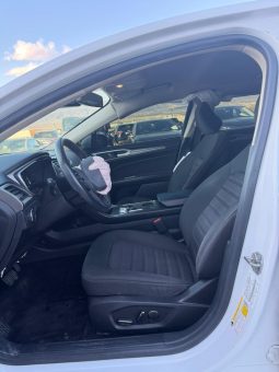 
										2019 Ford Fusion full									