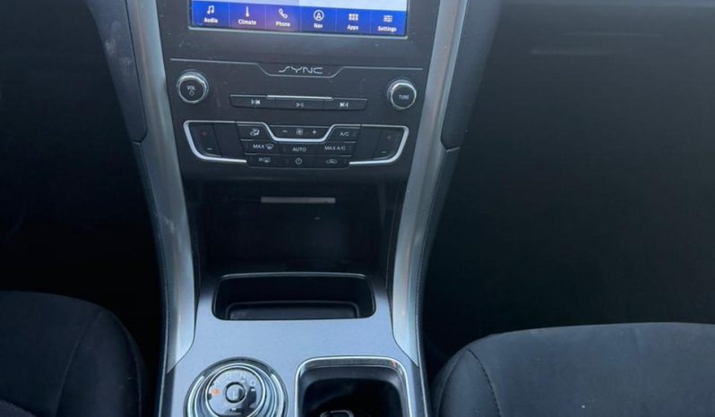 
								2019 Ford Fusion full									