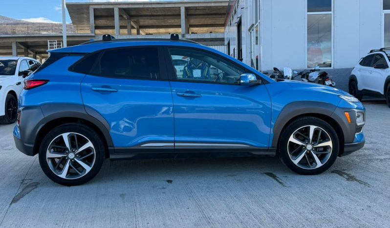 
								Hyundai Kona full									
