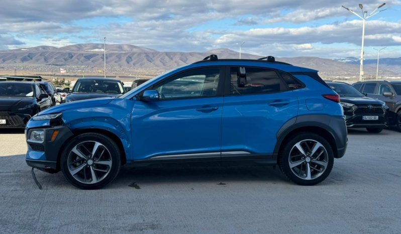 
								Hyundai Kona full									
