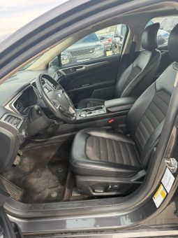 
										2017 Ford Fusion full									