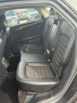 
										2017 Ford Fusion full									