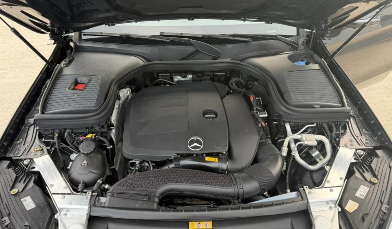 
								2022 Mercedes-Benz GLC-Class full									