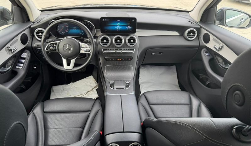 
								2022 Mercedes-Benz GLC-Class full									