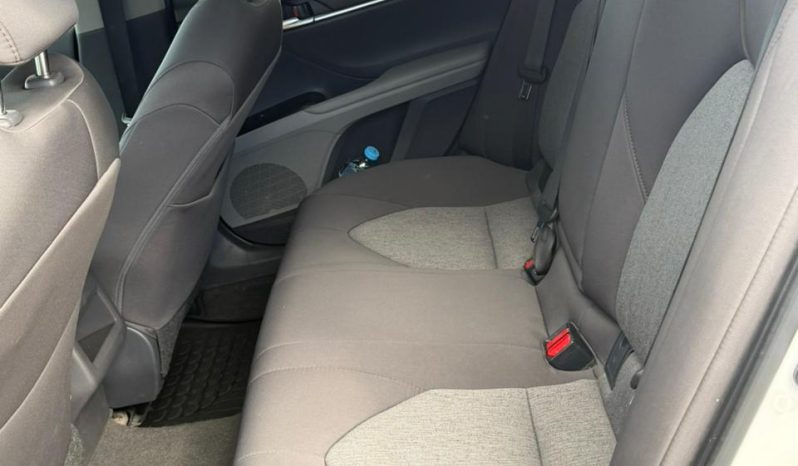 
								2019 Toyota Camry full									