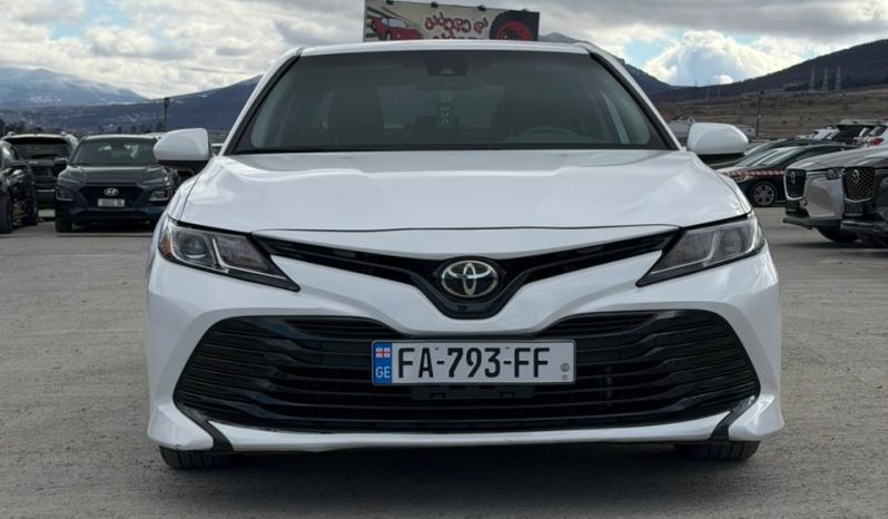 
								2019 Toyota Camry full									
