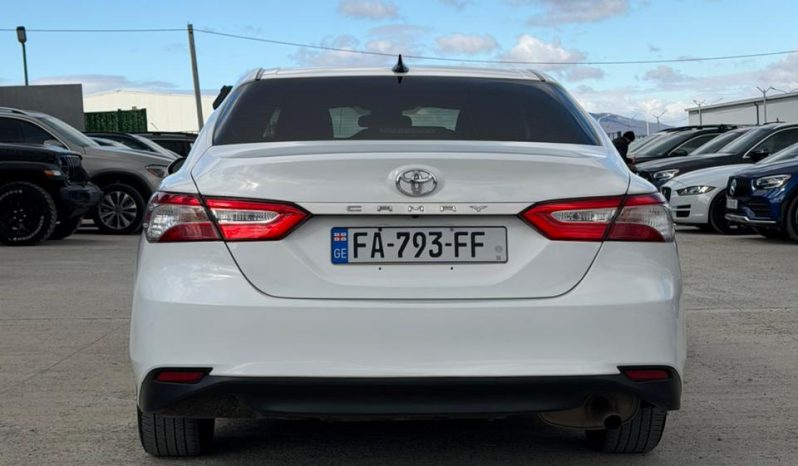 
								2019 Toyota Camry full									