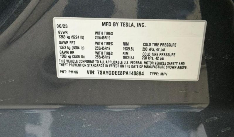 
								2023 Tesla MODEL Y full									