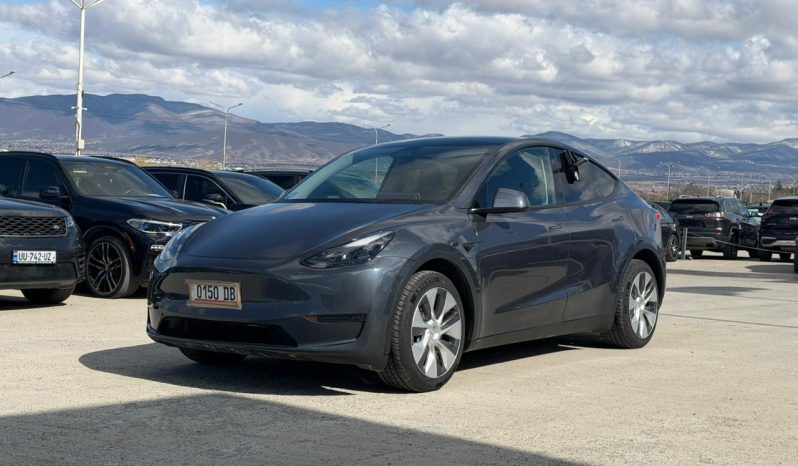 
								2023 Tesla MODEL Y full									