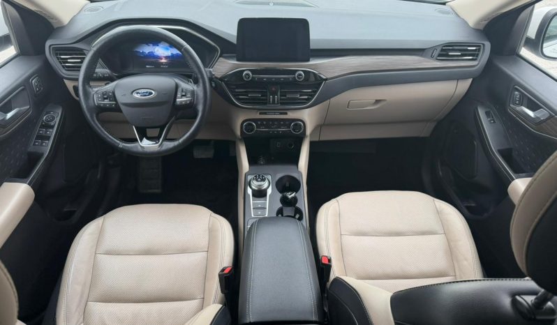 
								2020 Ford Escape full									