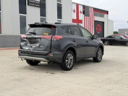 
										TOYOTA RAV4 full									