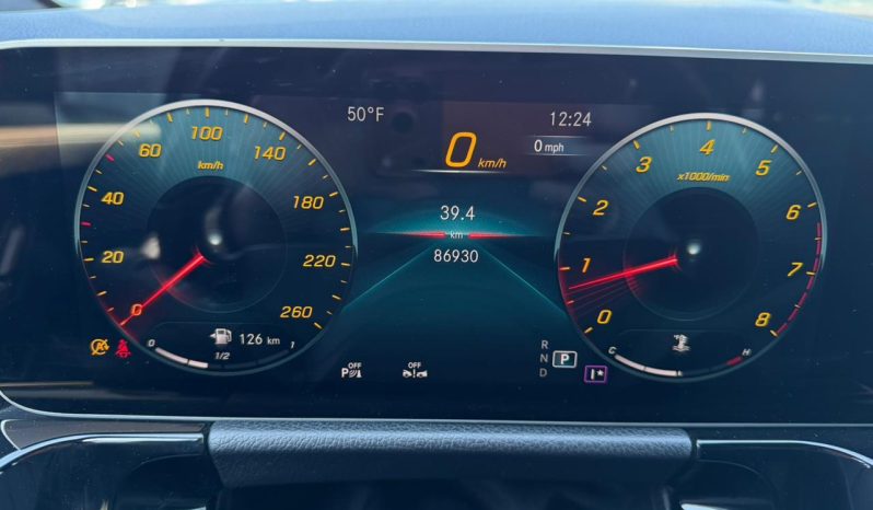 
								Mercedes-Benz GLA-Class, 250 full									