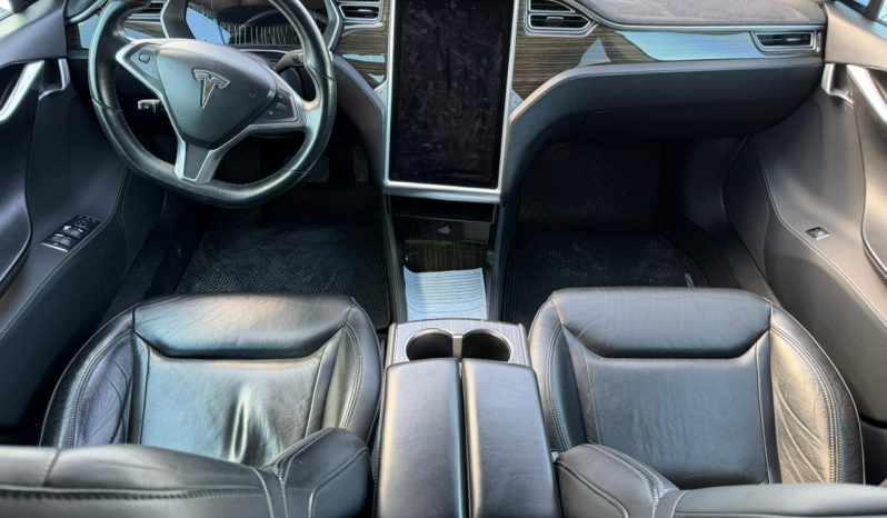 
								2015 Tesla Model, 85D full									
