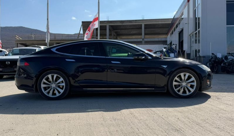 
								2015 Tesla Model, 85D full									