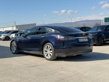 2015 Tesla Model, 85D