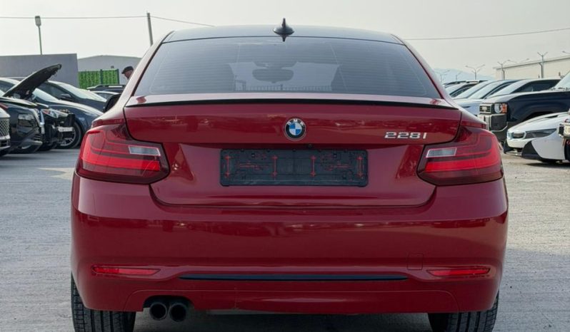 
								2014 BMW 2 Series full									