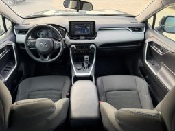 
										2022 Toyota RAV4, Hybrid Xle full									