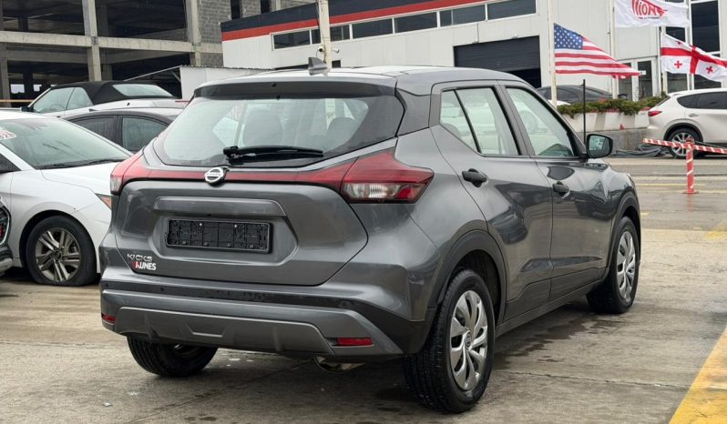 
								2021 Nissan Kicks, S Xtronic Cvt full									
