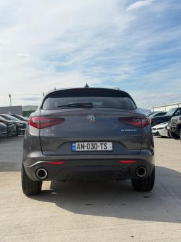 
										2017 Alfa Romeo Stelvio full									