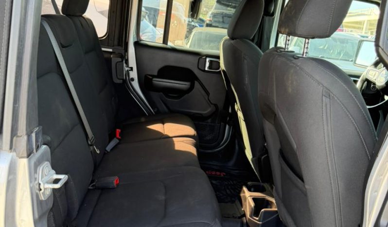 
								JEEP WRANGLER full									