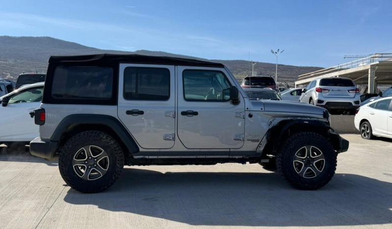 
								JEEP WRANGLER full									