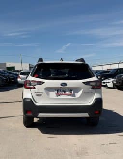 
										2023 Subaru Outback, Limited full									