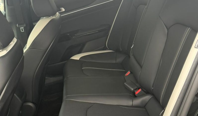 
								2025 KIA K5, Gt-Line full									