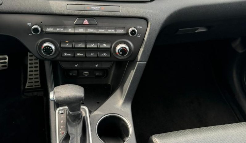 
								2020 KIA Sportage full									