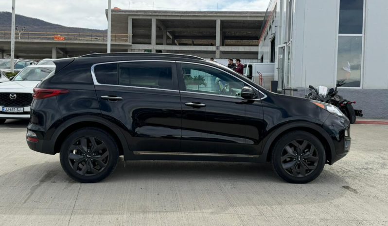 
								2020 KIA Sportage full									