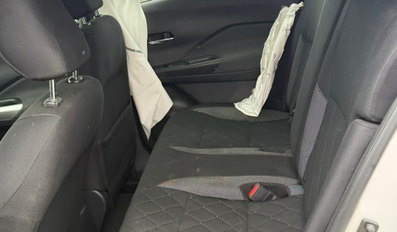 
								NISSAN KICKS full									
