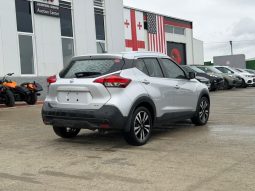
										NISSAN KICKS full									