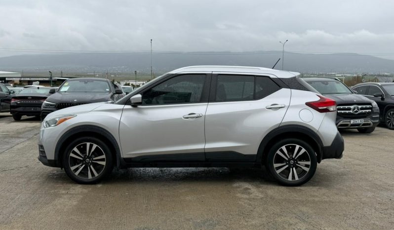
								NISSAN KICKS full									